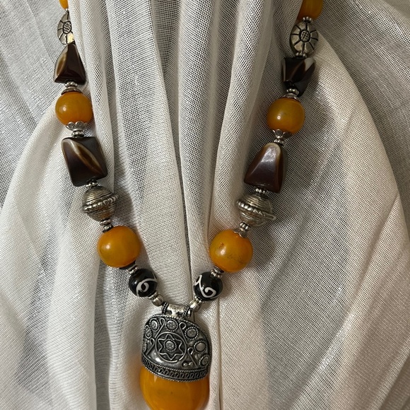 Chunky Yellow Topaz Necklace - Picture 1 of 1